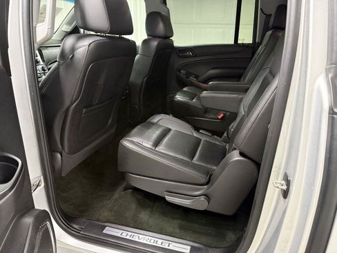 Used 2015 Chevrolet Suburban LTZ AWD/4WD image 31