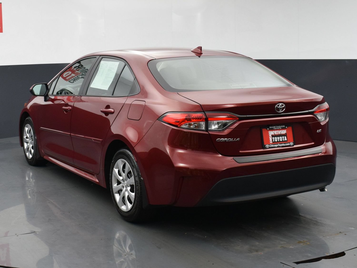 Certified 2025 Toyota Corolla LE FWD image 3