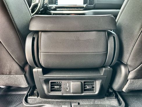 Certified 2023 Chevrolet Silverado 1500 LT w/ Z71 Off-Road Package image 21