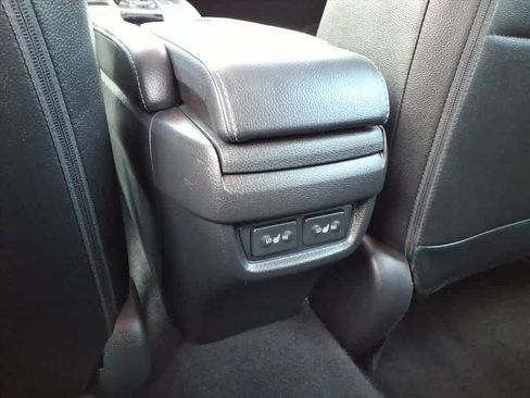 Used 2019 Honda Civic Sport Touring image 10