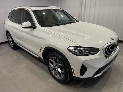 Used 2023 BMW X3 xDrive30i w/ Premium Package image 3