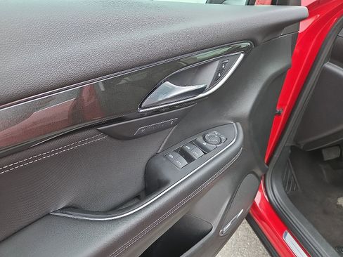 Used 2025 Buick Envision Preferred image 15