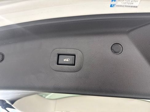 Used 2017 Nissan Armada Platinum w/ Captain Seat Package AWD/4WD image 15