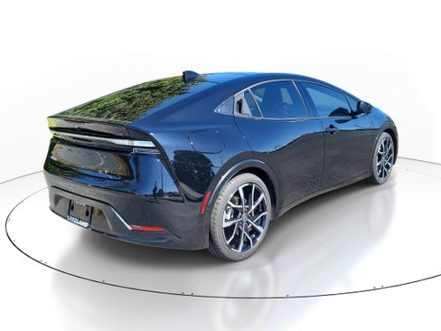 Certified 2024 Toyota Prius Prime image 7