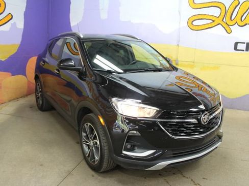 Used 2023 Buick Encore GX Select AWD/4WD image 2