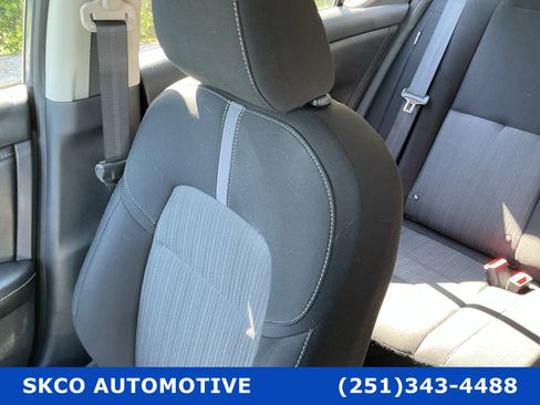 Used 2024 Nissan Sentra SV FWD image 27