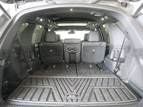 Used 2025 Honda Pilot Black Edition image 28