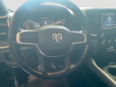 Used 2021 RAM 1500 Big Horn RWD image 11