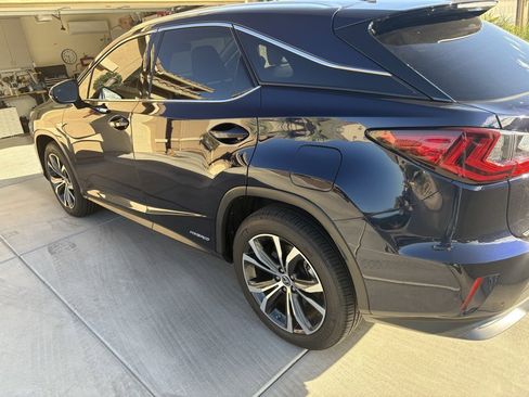 Used 2019 Lexus RX 450h AWD image 4