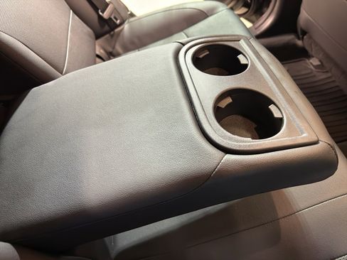 Used 2016 Subaru Legacy 3.6R Limited image 26