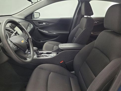 Used 2024 Chevrolet Malibu LT image 17