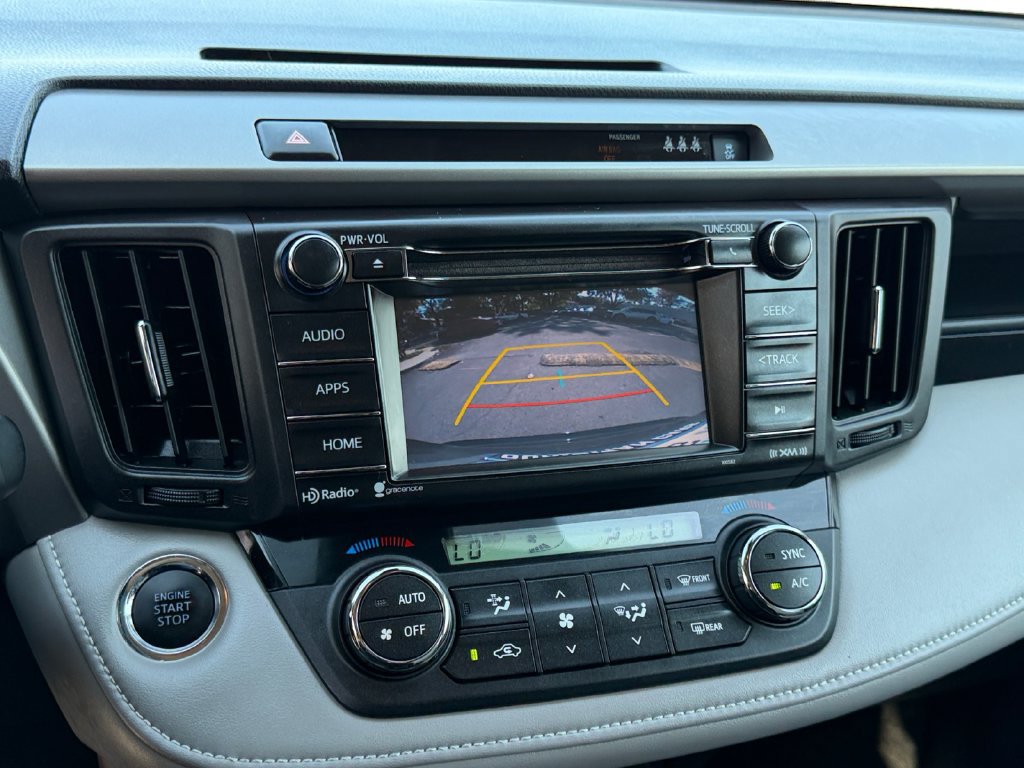 Used 2018 Toyota RAV4 XLE w/ Plus Extra Value Package AWD/4WD image 22