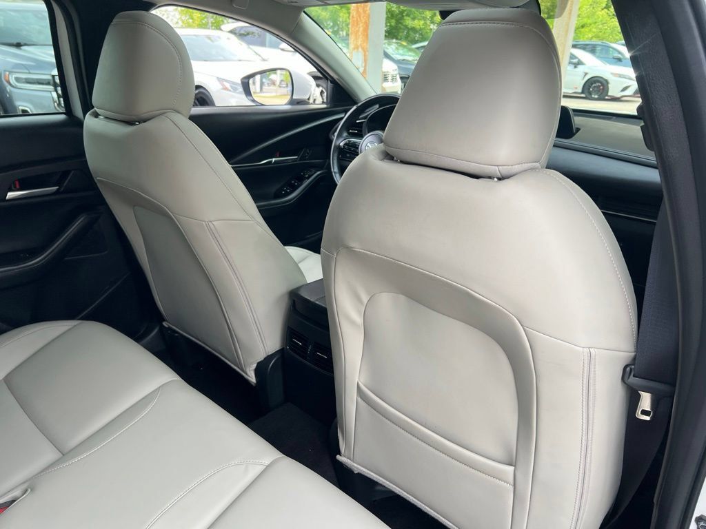 Used 2025 MAZDA CX-30 AWD 2.5 S w/ Preferred Package image 18