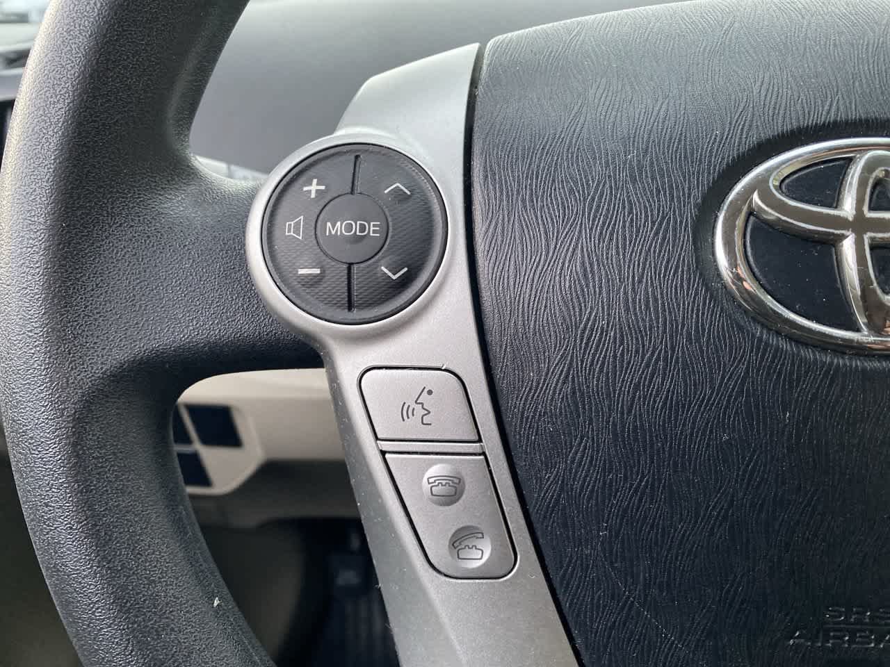 Used 2014 Toyota Prius Three FWD image 21
