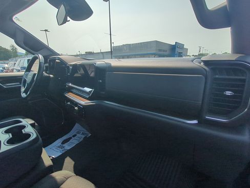 Certified 2022 Chevrolet Silverado 1500 LT image 29