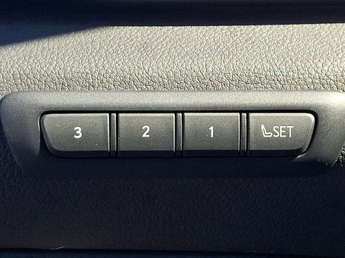 Used 2025 Lexus NX 450h+ F Sport image 27