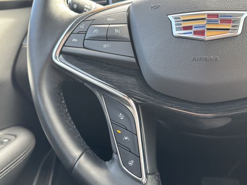 Used 2021 Cadillac XT5 Premium Luxury image 19