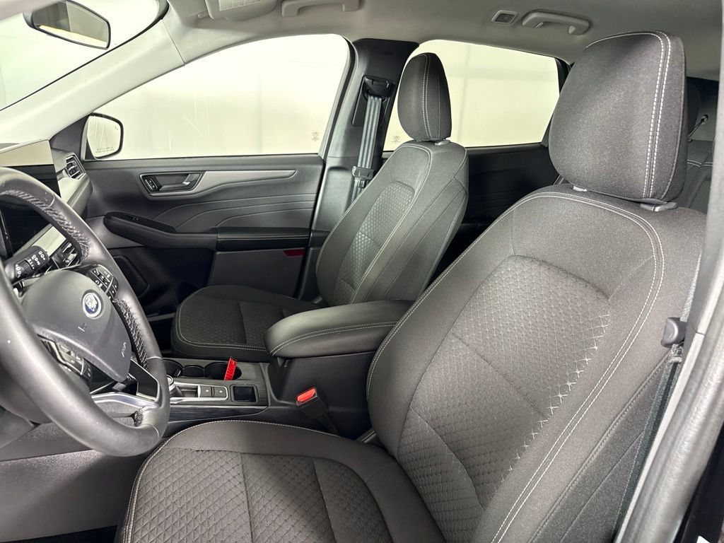 Used 2023 Ford Escape Active AWD/4WD image 14