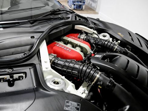 Used 2025 Ferrari Purosangue image 51