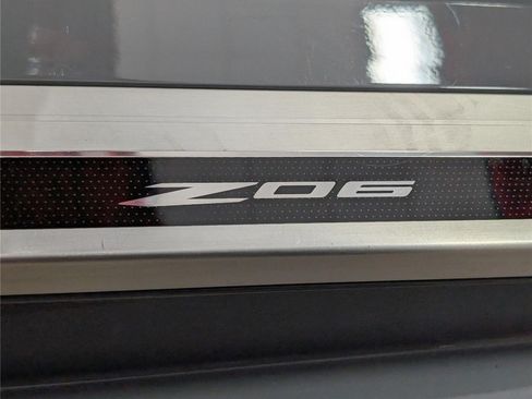 Used 2024 Chevrolet Corvette Z06 w/ Z07 Performance Package RWD image 18