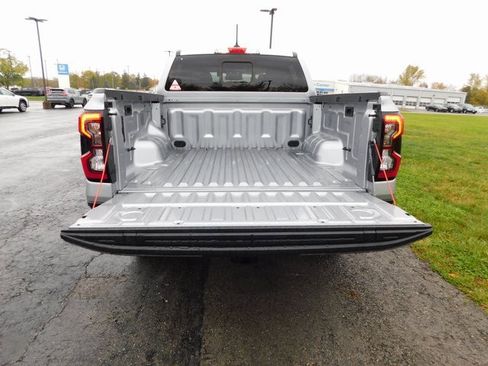 Used 2024 Ford Ranger XLT w/ Trailer Tow Package image 6