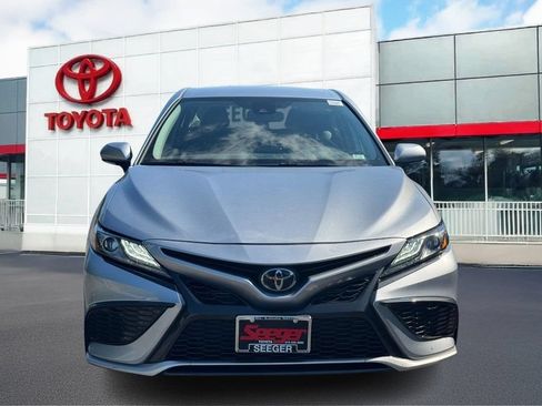 Used 2024 Toyota Camry XSE FWD image 13