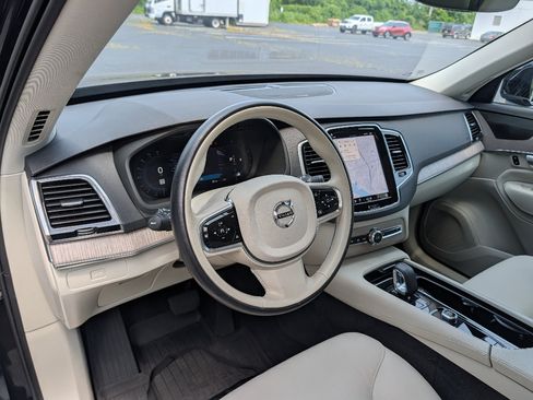 Used 2023 Volvo XC90 B6 Plus w/ Protection Package Premier AWD/4WD image 22