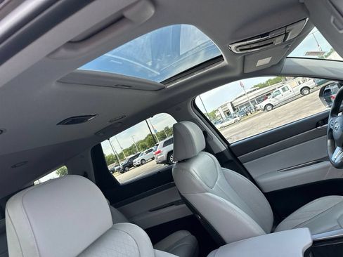 Used 2020 Hyundai Palisade SEL w/ Premium Package AWD/4WD image 13