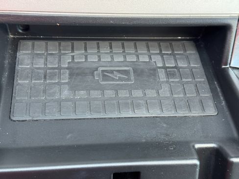 Used 2021 Ford Explorer Limited w/ Equipment Group 301A image 34