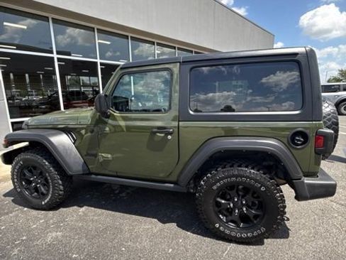 Used 2021 Jeep Wrangler Sport AWD/4WD image 2