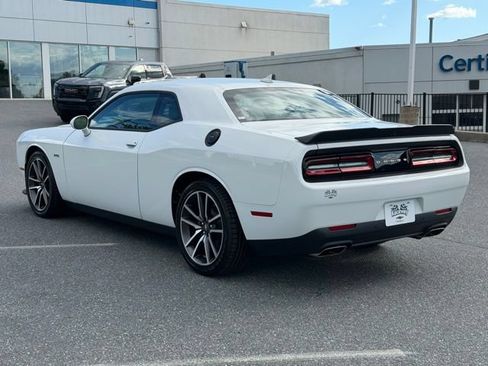 Used 2023 Dodge Challenger R/T w/ Plus Package RWD image 11