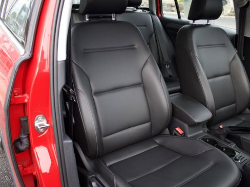 Used 2019 Volkswagen Golf Alltrack SE image 34