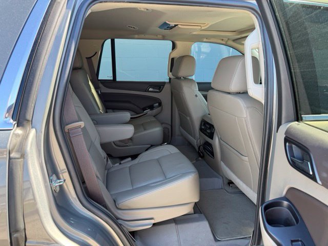 Used 2019 Chevrolet Tahoe LT w/ LT Signature Package AWD/4WD image 18