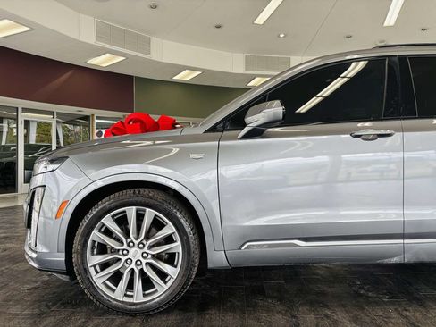 Used 2021 Cadillac XT6 Sport AWD/4WD image 16