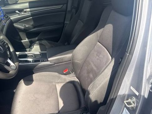 Used 2020 Honda Accord LX image 3