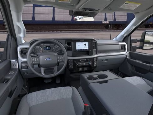 New 2026 Ford F350 XLT AWD/4WD image 9