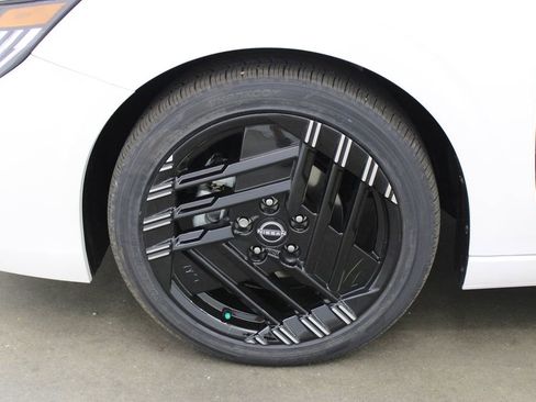 New 2026 Nissan Sentra SR w/ SR Premium Package image 26