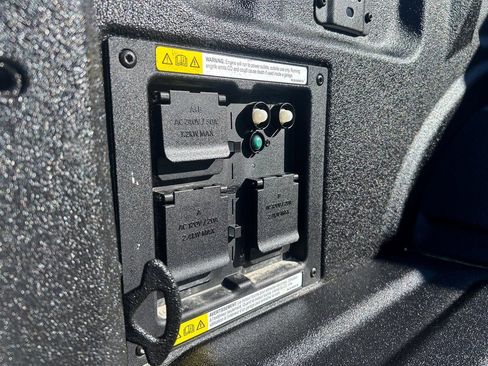 Certified 2021 Ford F150 Lariat w/ Equipment Group 502A High image 17