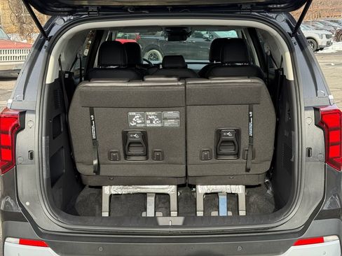 New 2026 Kia Carnival FWD image 27