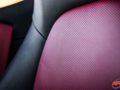 Used 2021 Porsche 718 Boxster image 26