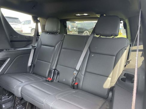 Used 2025 Chevrolet Tahoe Z71 image 16