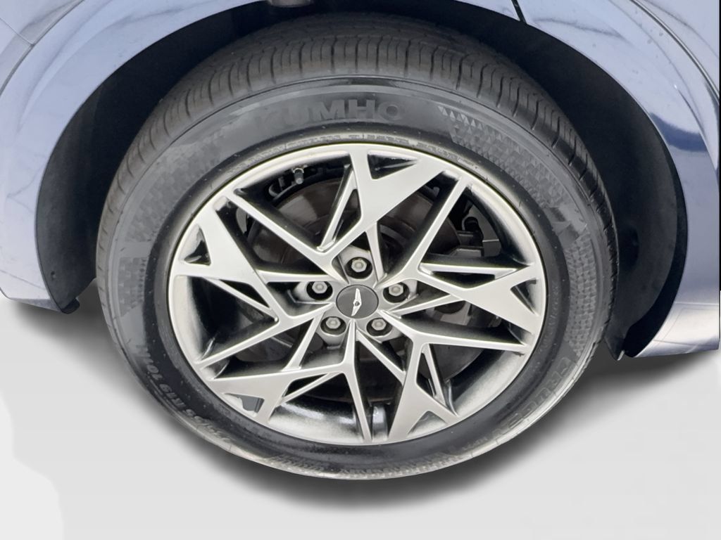 Used 2022 Genesis GV70 2.5T w/ Advanced Package AWD/4WD image 14