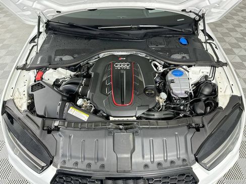 Used 2017 Audi RS 7 Performance AWD/4WD image 31