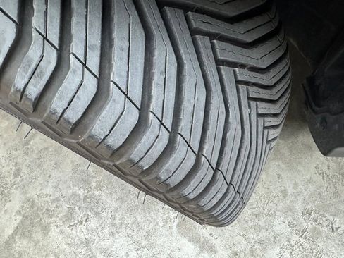 Used 2019 Ford Escape Titanium image 28