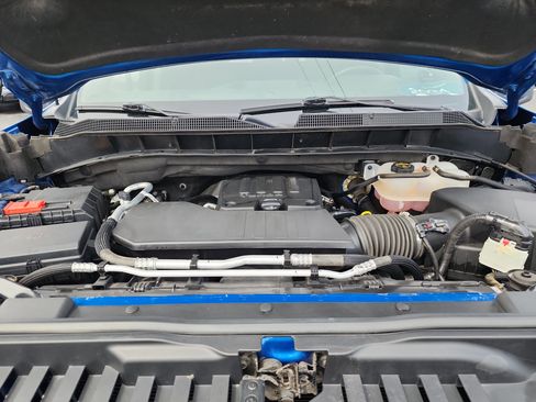 Certified 2024 Chevrolet Silverado 1500 Custom image 34