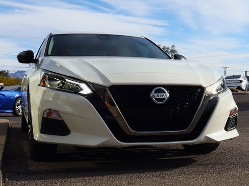 Used 2020 Nissan Altima 2.5 SR image 18