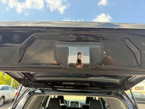 Used 2012 Toyota 4Runner Limited AWD/4WD image 89