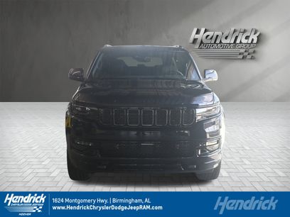 New 2025 Jeep Wagoneer Series II w/ HD Trailer Tow Package