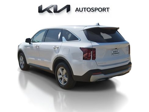 New 2026 Kia Sorento LX FWD image 10