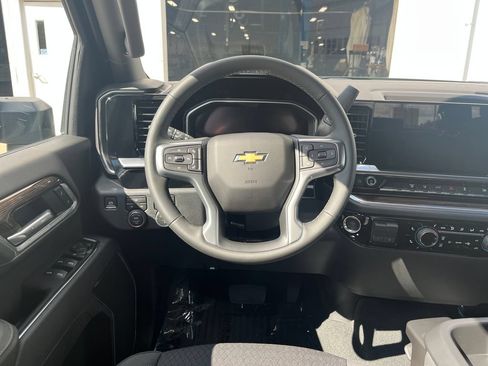 New 2026 Chevrolet Silverado 2500 LT w/ Convenience Package AWD/4WD image 13